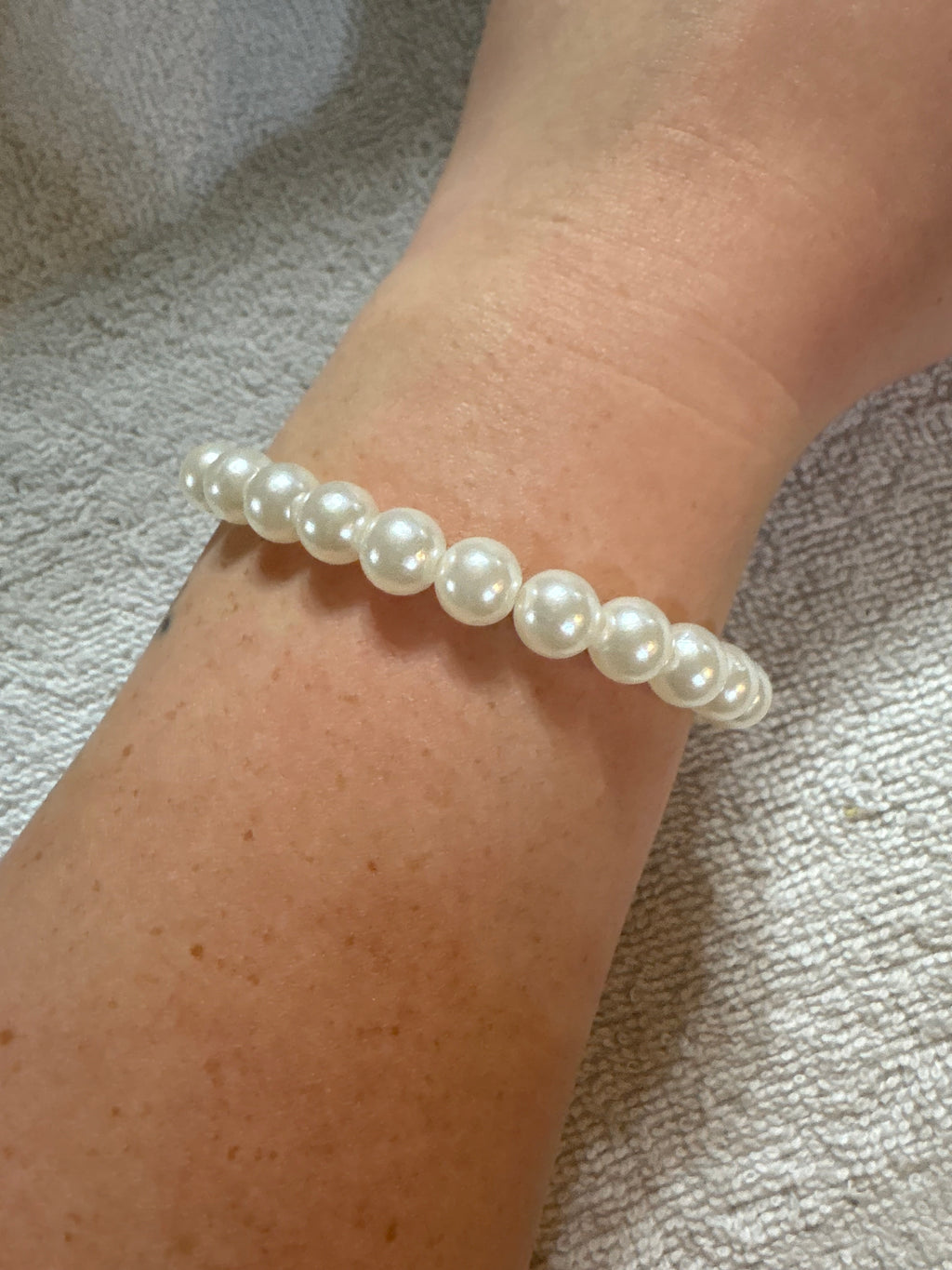 White Pearl Bracelet