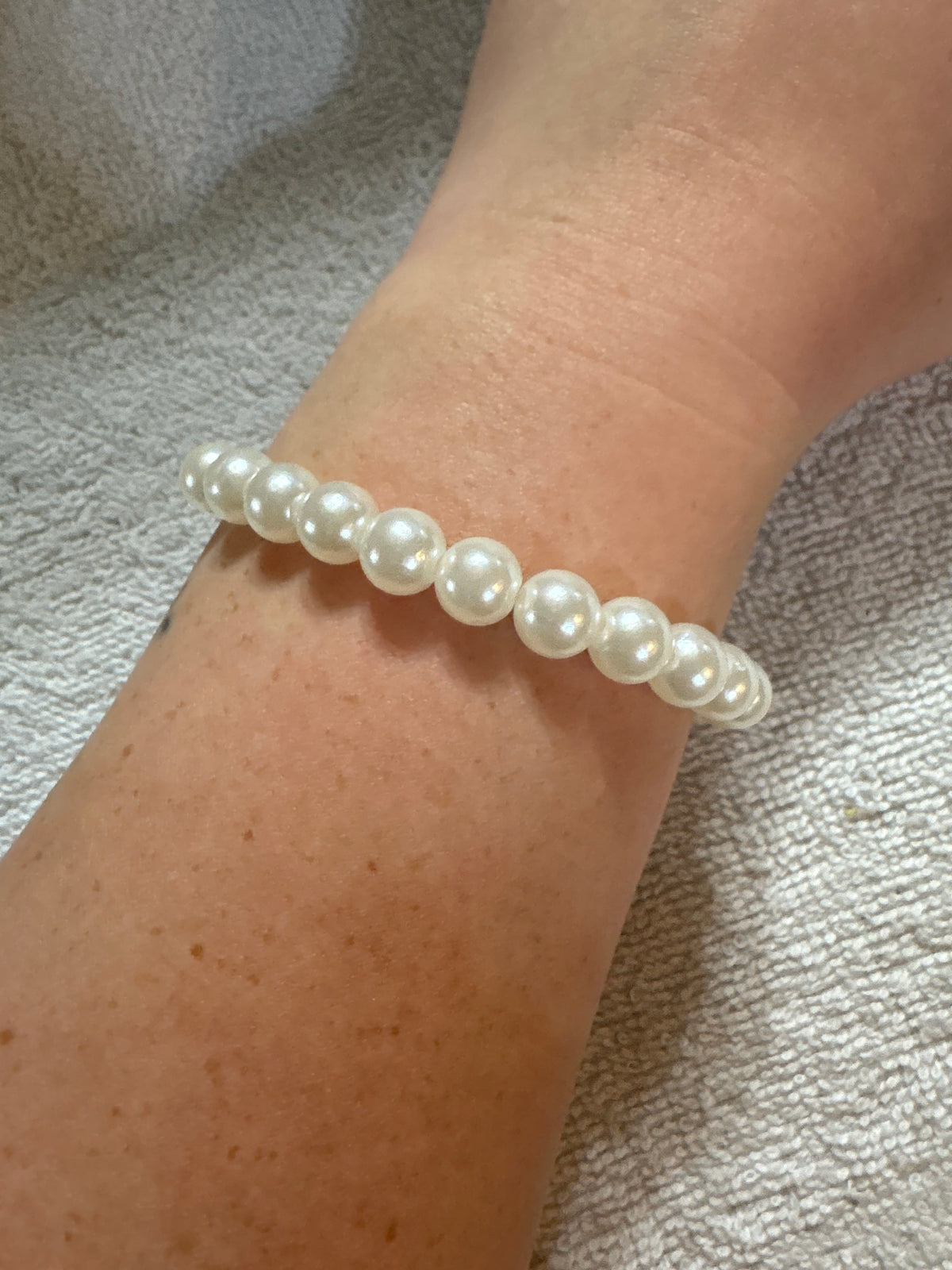 White Pearl Bracelet
